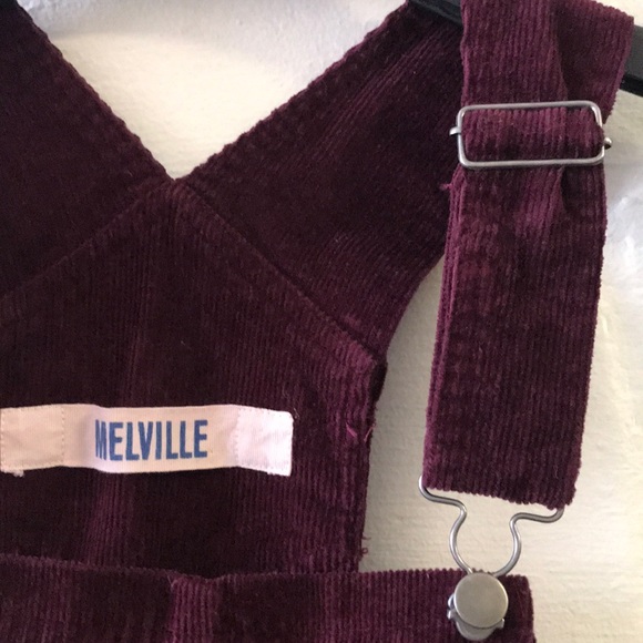 Brandy Melville corduroy overall shorts - Picture 4 of 6